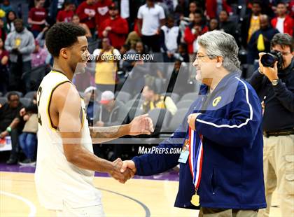 Thumbnail 3 in Mission vs Villa Park (CIF State D3 Final) photogallery.