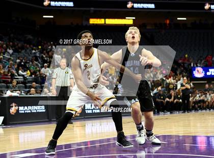 Thumbnail 2 in Mission vs Villa Park (CIF State D3 Final) photogallery.