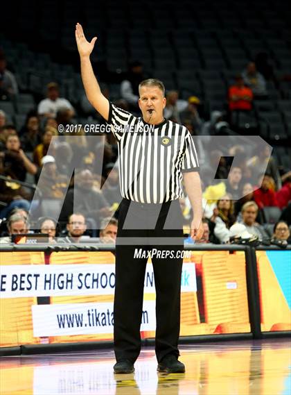 Thumbnail 3 in Mission vs Villa Park (CIF State D3 Final) photogallery.