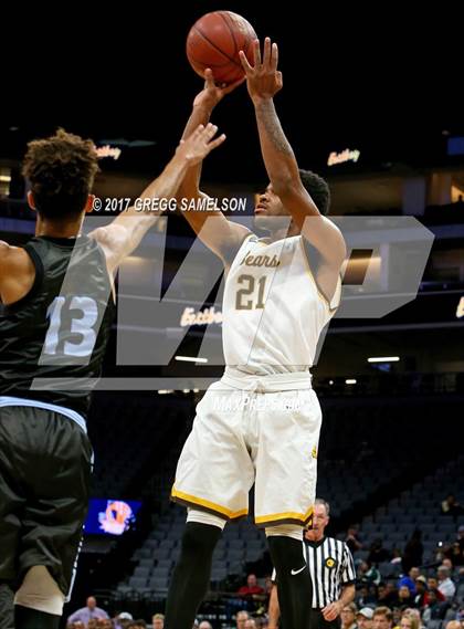 Thumbnail 3 in Mission vs Villa Park (CIF State D3 Final) photogallery.