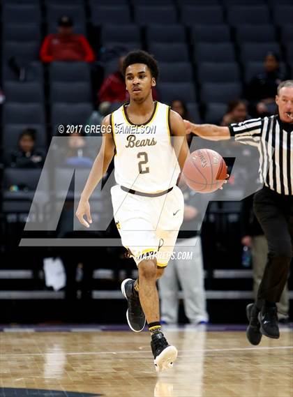 Thumbnail 3 in Mission vs Villa Park (CIF State D3 Final) photogallery.