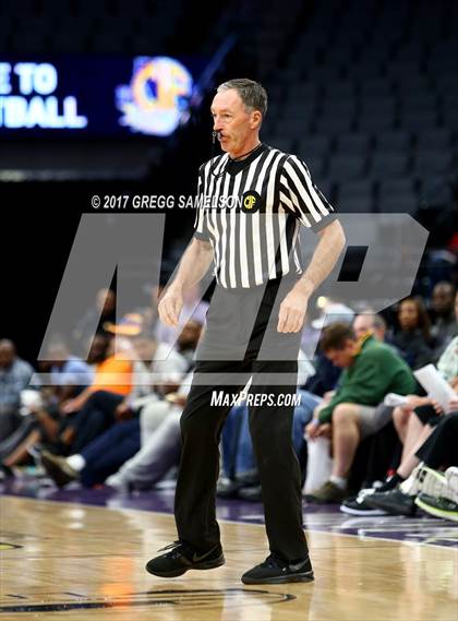Thumbnail 3 in Mission vs Villa Park (CIF State D3 Final) photogallery.
