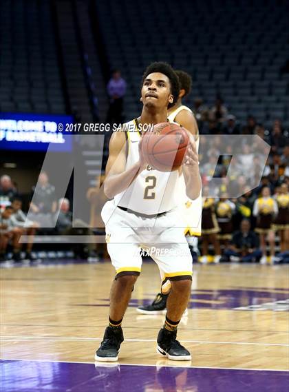 Thumbnail 1 in Mission vs Villa Park (CIF State D3 Final) photogallery.