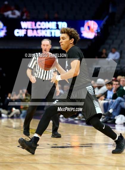 Thumbnail 1 in Mission vs Villa Park (CIF State D3 Final) photogallery.