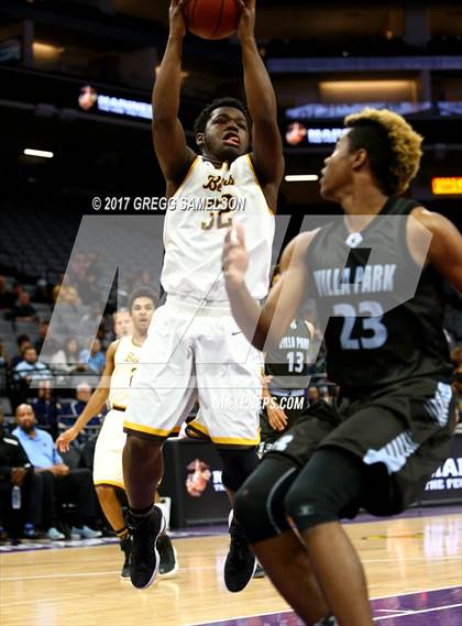 Thumbnail 3 in Mission vs Villa Park (CIF State D3 Final) photogallery.