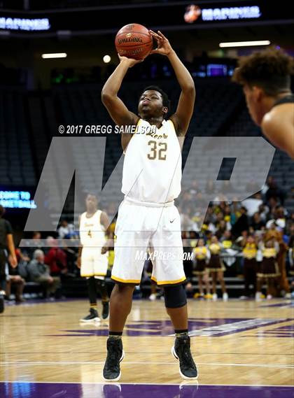 Thumbnail 3 in Mission vs Villa Park (CIF State D3 Final) photogallery.