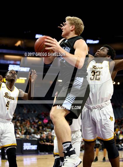 Thumbnail 2 in Mission vs Villa Park (CIF State D3 Final) photogallery.