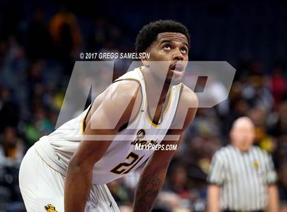 Thumbnail 1 in Mission vs Villa Park (CIF State D3 Final) photogallery.