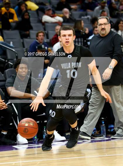Thumbnail 3 in Mission vs Villa Park (CIF State D3 Final) photogallery.