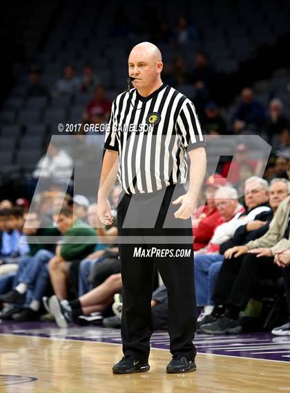 Thumbnail 1 in Mission vs Villa Park (CIF State D3 Final) photogallery.