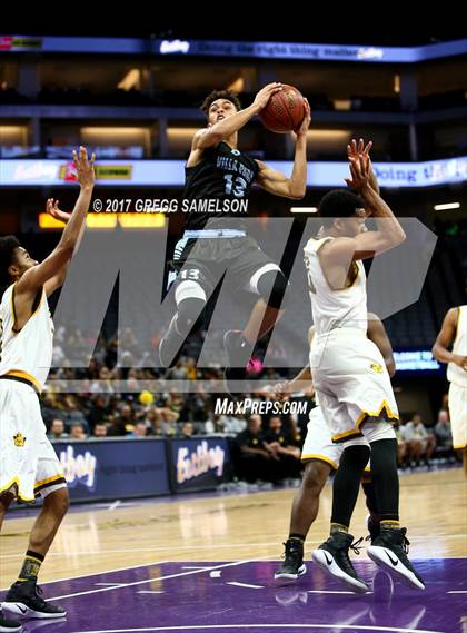 Thumbnail 1 in Mission vs Villa Park (CIF State D3 Final) photogallery.
