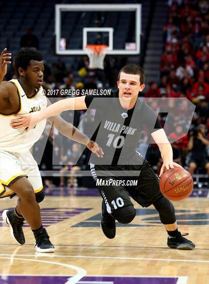 Thumbnail 2 in Mission vs Villa Park (CIF State D3 Final) photogallery.