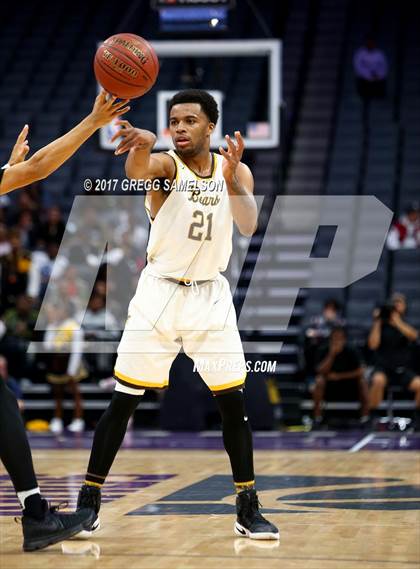Thumbnail 3 in Mission vs Villa Park (CIF State D3 Final) photogallery.