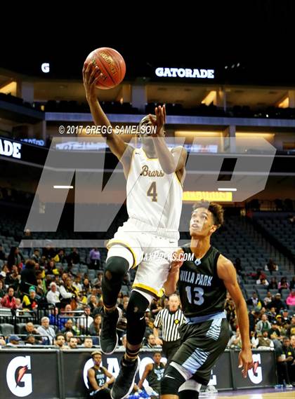 Thumbnail 1 in Mission vs Villa Park (CIF State D3 Final) photogallery.