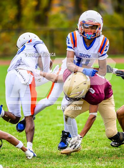 Thumbnail 2 in Newton South @ Sharon photogallery.