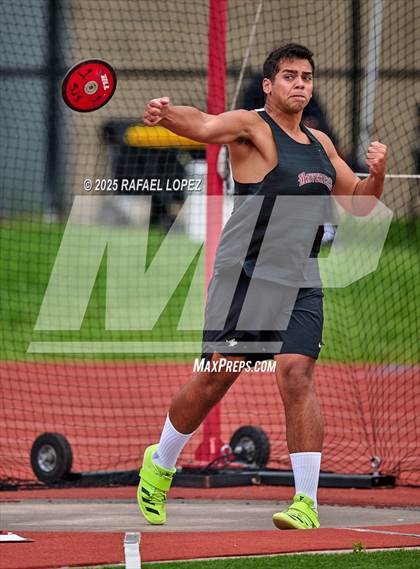Thumbnail 1 in Eagle No Tax Relays (Discus) photogallery.