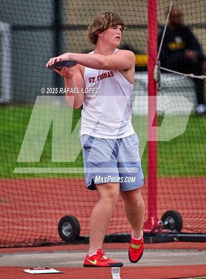 Thumbnail 2 in Eagle No Tax Relays (Discus) photogallery.