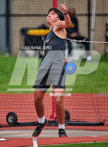 Thumbnail 2 in Eagle No Tax Relays (Discus) photogallery.