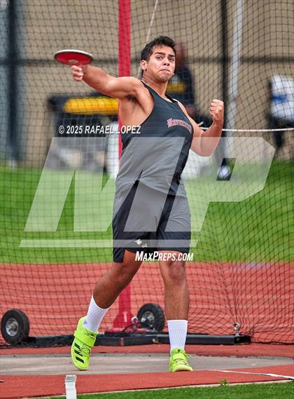 Thumbnail 1 in Eagle No Tax Relays (Discus) photogallery.