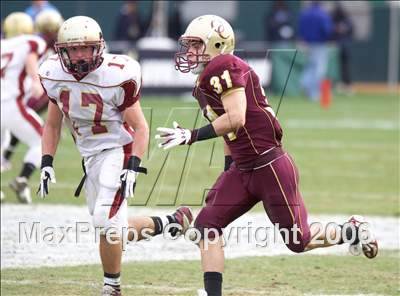 Thumbnail 2 in Cardinal Newman vs Oaks Christian (D3 State Final) photogallery.