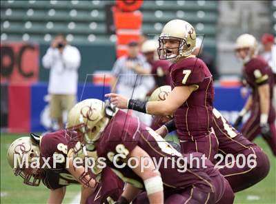 Thumbnail 2 in Cardinal Newman vs Oaks Christian (D3 State Final) photogallery.