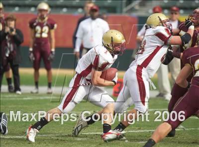 Thumbnail 3 in Cardinal Newman vs Oaks Christian (D3 State Final) photogallery.