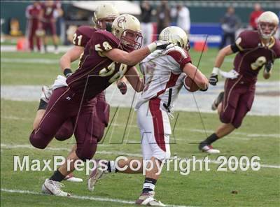 Thumbnail 1 in Cardinal Newman vs Oaks Christian (D3 State Final) photogallery.