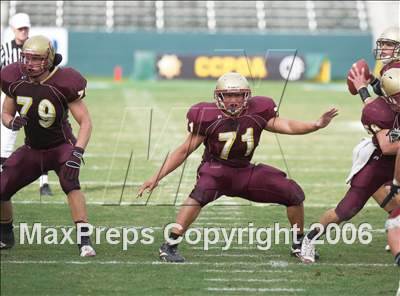 Thumbnail 3 in Cardinal Newman vs Oaks Christian (D3 State Final) photogallery.