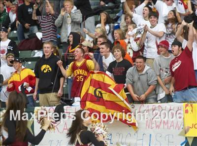 Thumbnail 3 in Cardinal Newman vs Oaks Christian (D3 State Final) photogallery.