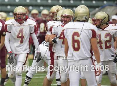 Thumbnail 2 in Cardinal Newman vs Oaks Christian (D3 State Final) photogallery.