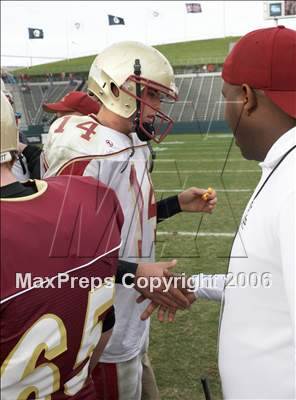 Thumbnail 2 in Cardinal Newman vs Oaks Christian (D3 State Final) photogallery.