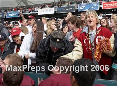 Thumbnail 3 in Cardinal Newman vs Oaks Christian (D3 State Final) photogallery.
