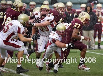 Thumbnail 3 in Cardinal Newman vs Oaks Christian (D3 State Final) photogallery.