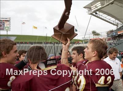 Thumbnail 3 in Cardinal Newman vs Oaks Christian (D3 State Final) photogallery.