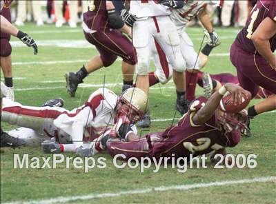Thumbnail 3 in Cardinal Newman vs Oaks Christian (D3 State Final) photogallery.