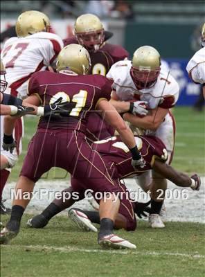 Thumbnail 3 in Cardinal Newman vs Oaks Christian (D3 State Final) photogallery.