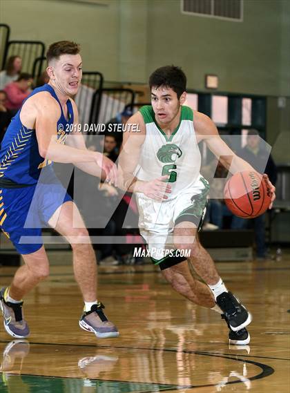 Thumbnail 2 in Pierce vs. El Camino (Ram Jam Winter Classic) photogallery.