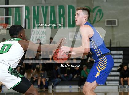 Thumbnail 2 in Pierce vs. El Camino (Ram Jam Winter Classic) photogallery.