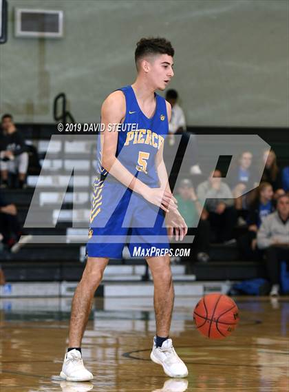 Thumbnail 1 in Pierce vs. El Camino (Ram Jam Winter Classic) photogallery.