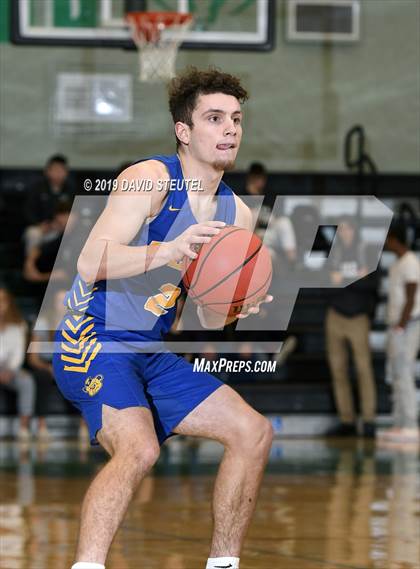Thumbnail 1 in Pierce vs. El Camino (Ram Jam Winter Classic) photogallery.