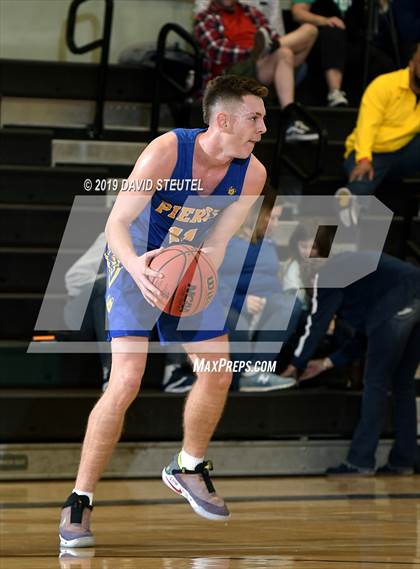 Thumbnail 1 in Pierce vs. El Camino (Ram Jam Winter Classic) photogallery.