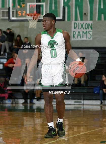 Thumbnail 2 in Pierce vs. El Camino (Ram Jam Winter Classic) photogallery.