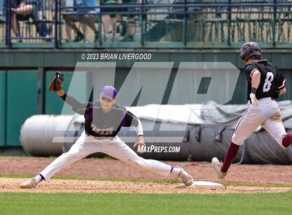 Thumbnail 2 in Holy Family vs. Golden (CHSAA 4A Round 4) photogallery.