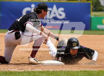 Thumbnail 2 in Holy Family vs. Golden (CHSAA 4A Round 4) photogallery.