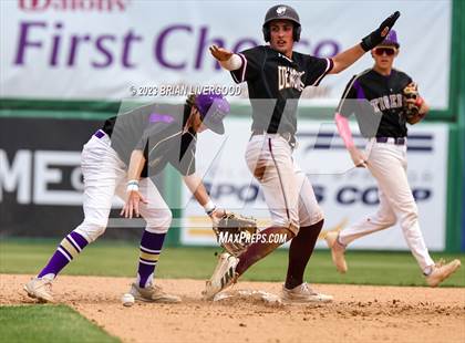 Thumbnail 2 in Holy Family vs. Golden (CHSAA 4A Round 4) photogallery.