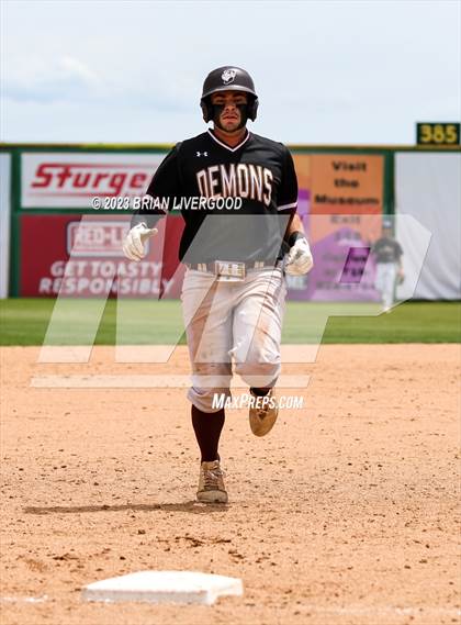 Thumbnail 3 in Holy Family vs. Golden (CHSAA 4A Round 4) photogallery.