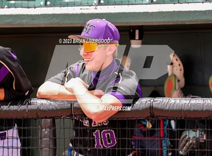 Thumbnail 2 in Holy Family vs. Golden (CHSAA 4A Round 4) photogallery.