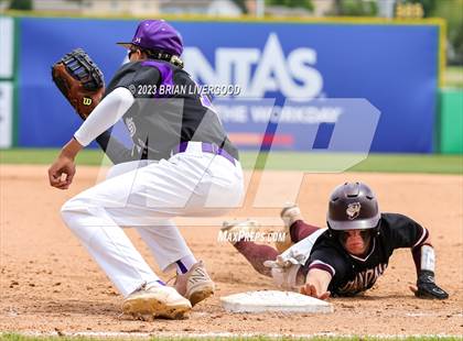 Thumbnail 1 in Holy Family vs. Golden (CHSAA 4A Round 4) photogallery.