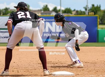 Thumbnail 3 in Holy Family vs. Golden (CHSAA 4A Round 4) photogallery.