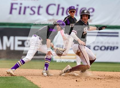 Thumbnail 1 in Holy Family vs. Golden (CHSAA 4A Round 4) photogallery.